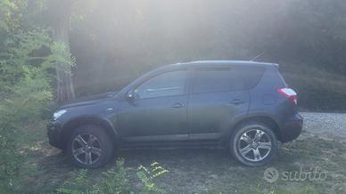 TOYOTA RAV 4 2.2 150 CV LUXURY MY09