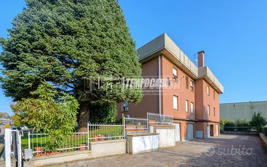 PRIMO PIANO SENZA SPESE CONDOMINIALI