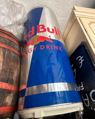 Frigo RedBull