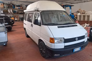 vw t4 2400 d carthago  1993
