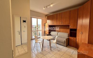 MONOLOCALE ARREDATO - ZONA UDINE