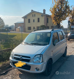 Opel Agila 2004