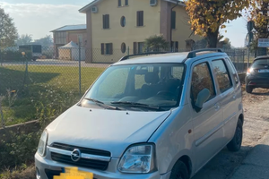 Opel Agila 2004