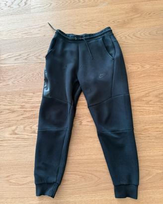Pantaloni nike tech neri