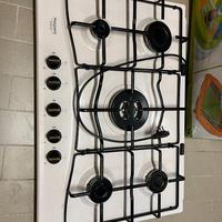 Piano cottura 5 fuochi