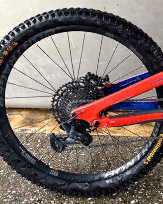 Bontrager Line 30 27.5” KIT Continental e Sram