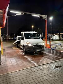 carroattrezzi Iveco Daily 35c18