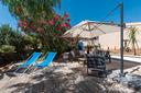villa-makar-sea-view