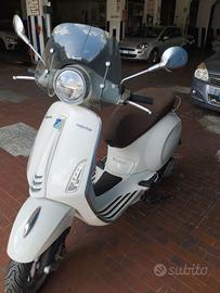 vespa Primavera 125