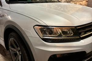 Tiguan 1.6 tdi R-Line