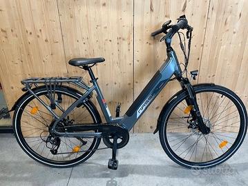 E-Bike NASSAU Trekking 28'