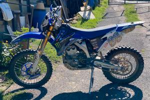 Yamaha WRF 250 anno 2008 Targato
