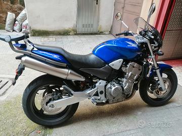 honda hornet 900