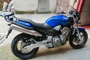 honda hornet 900