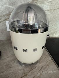 Spremiagrumi SMEG