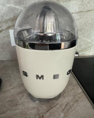 Spremiagrumi SMEG
