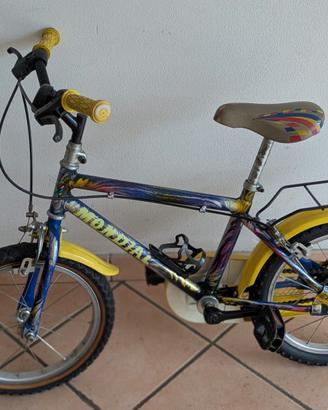 Bici ragazzo/a dai 3 ai 6 anni
