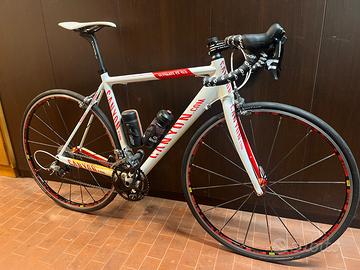 Canyon Ultimate CF SLX taglia M – SRAM Force