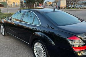 Mercedes s320cdi.         Ex ambasciata