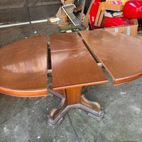 Tavolo e lettino massaggi