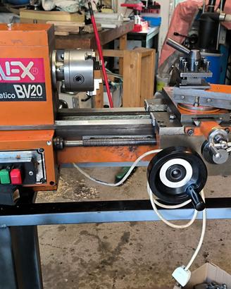 Tornio per hobby con banchetto