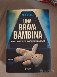libro thriller 