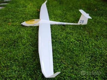 Aliante ASW 28 radiocomandato