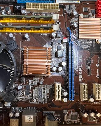Asus P5KPL-SE + cpu intel E5200 + 4gb di ram