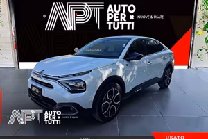 Citroën e-C4 X E-C4 X motore elettrico 100kW ...
