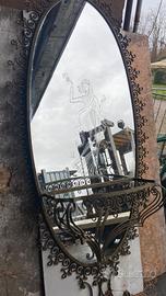 Specchio antico in ferro battuto