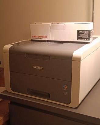 Stampante Laser  a colori + extra toner nero