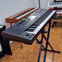 Korg PA5X-76