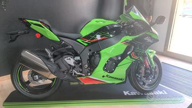 Kawasaki Ninja zx10r (anche km zero)