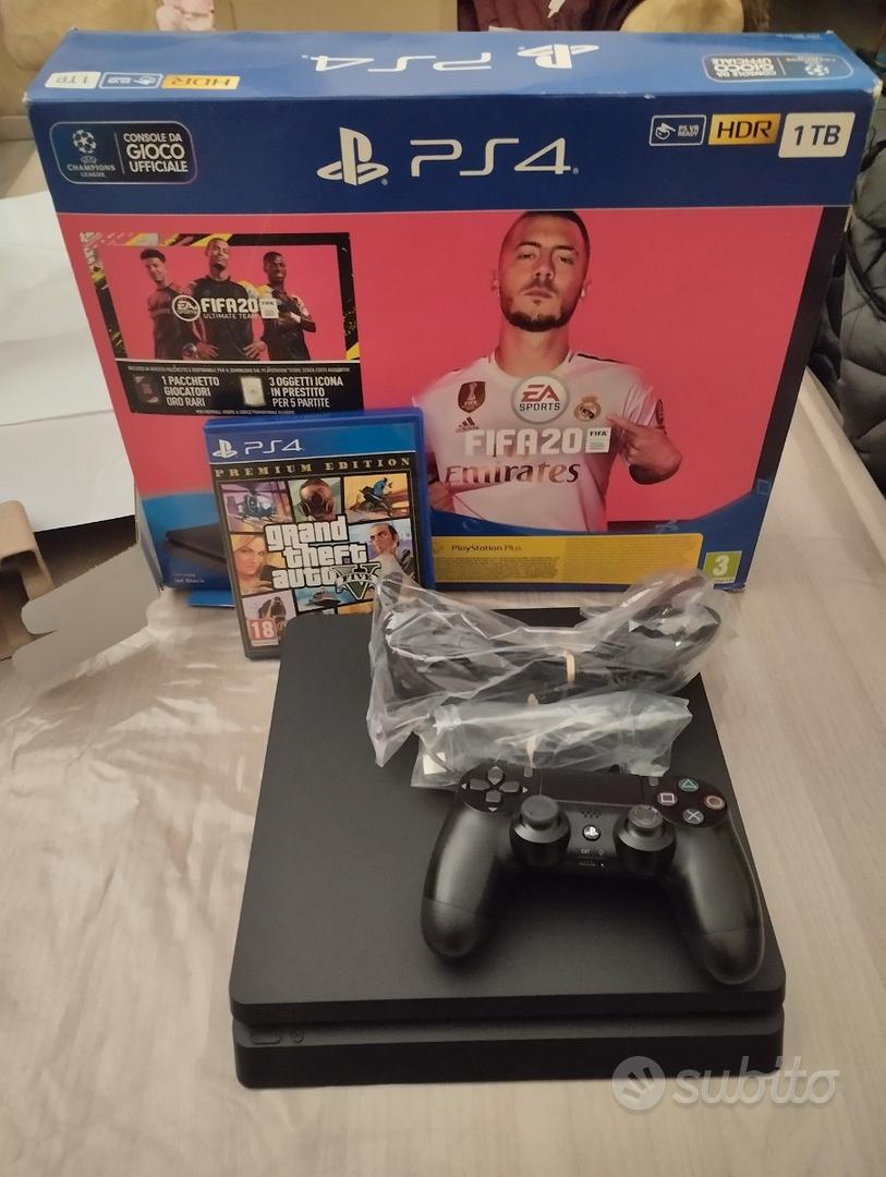 PS4 slim - Console e Videogiochi In vendita a Foggia