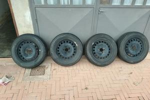 Gomme invernali Yokohama bluearth 195/55/16