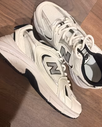 New Balance 530