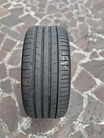 Gomme estive TOYO 245/40 ZR19 Passat