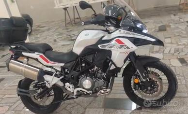 moto Benelli
