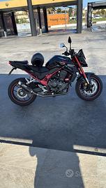 Honda Hornet 750 - 2023