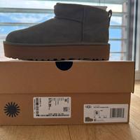 Ugg ultra mini platform