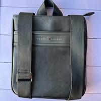 Borsa a tracolla Tommy Hilfiger nuova