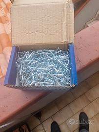Confezione nuova 500 Rivetti in alluminio