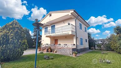 Villetta indipendente vicino al mare