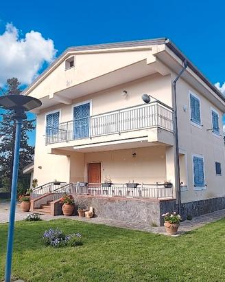 Villetta indipendente vicino al mare