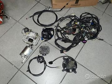 RS4 125 : km farfallato radiatore pompa cerchio