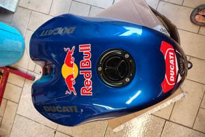 serbatoio ducati 748 916 996 998