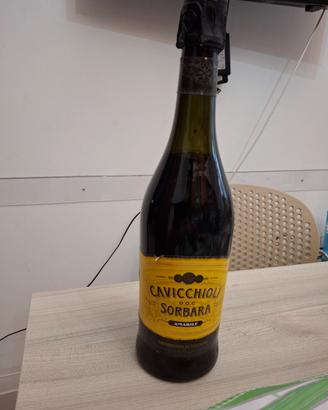 bottiglia cavicchioli lambrusco di sorbara doc 