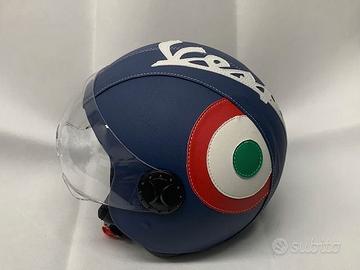 casco rivestito in ecopelle blu per vespa