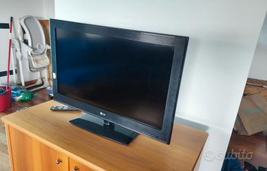 LG TV normale 32"