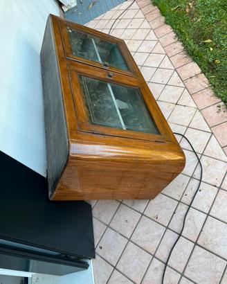 Pensile credenza antico